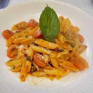 Filetto pomodoro pasta